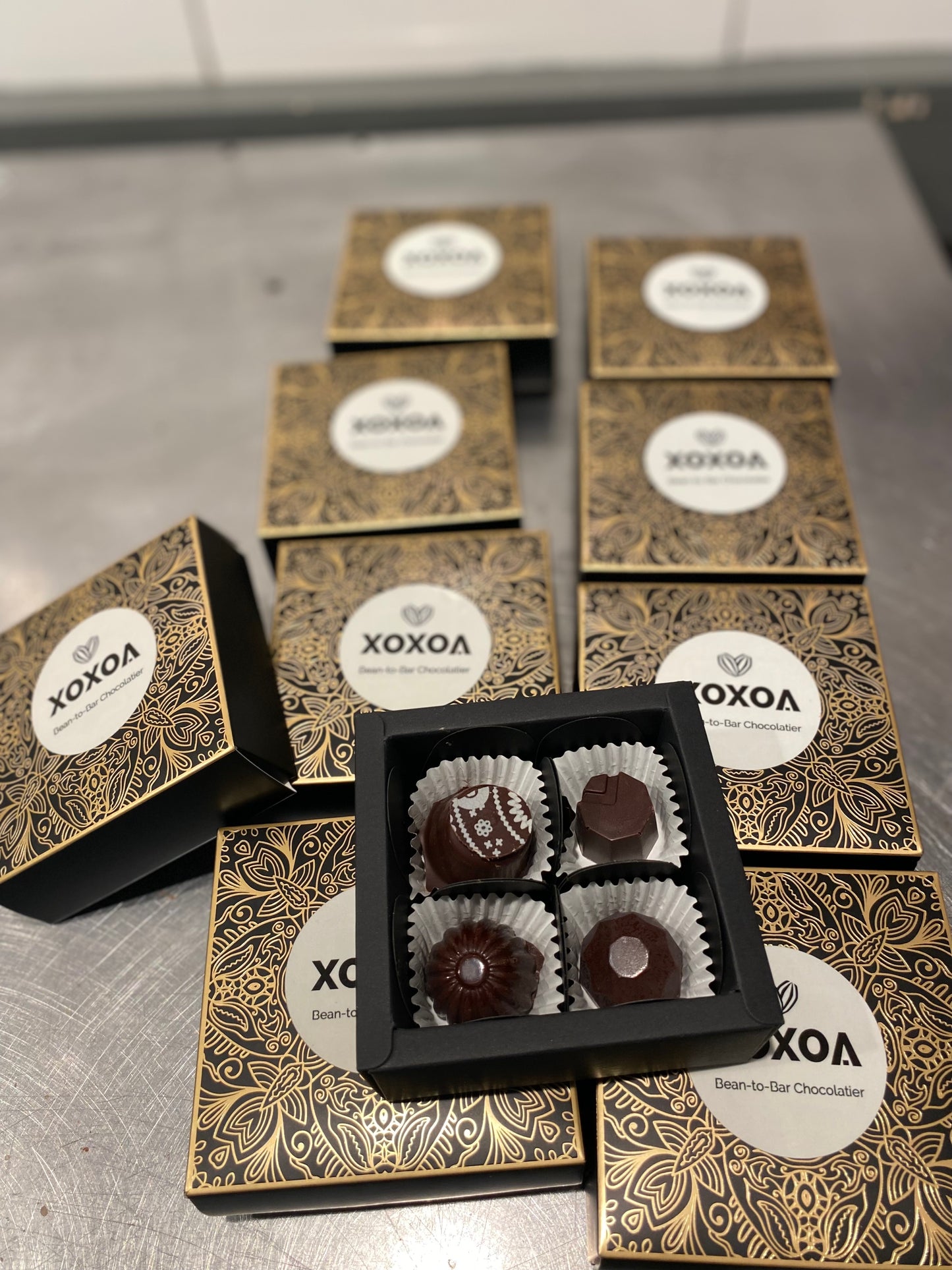 Chocolate 4 box Bon Bons | Single-Origin Ghana Truffles four piece