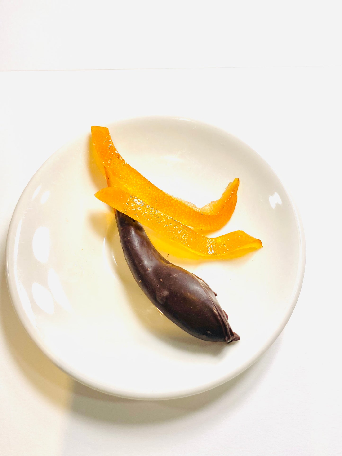 Sussade - Dark Chocolate-Dipped Candied Orange Peel